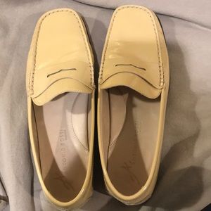 Antonio bossi cream loafers